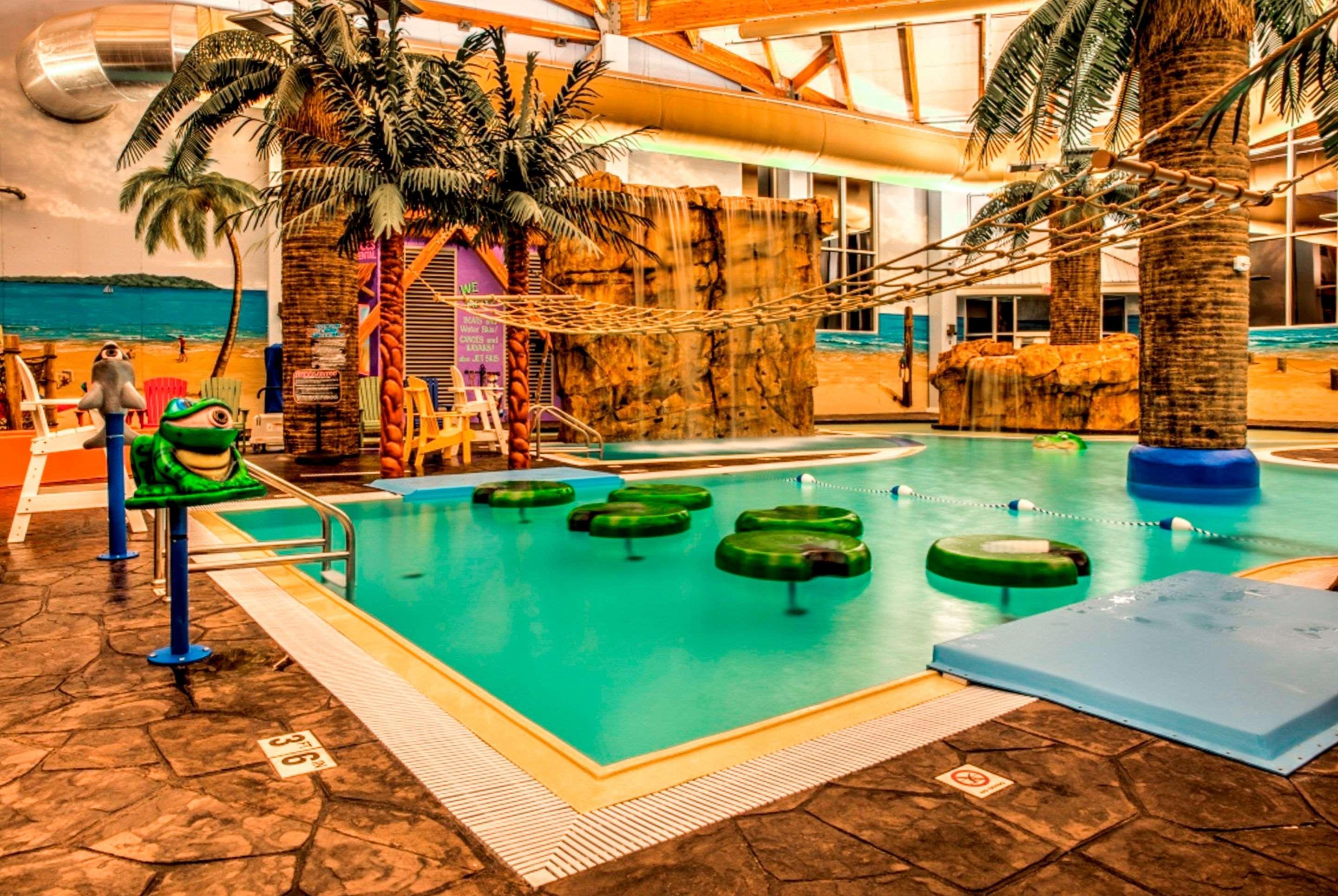 The Heritage Inn & Suites, Ascend Hotel Collection Гардън Сити Екстериор снимка
