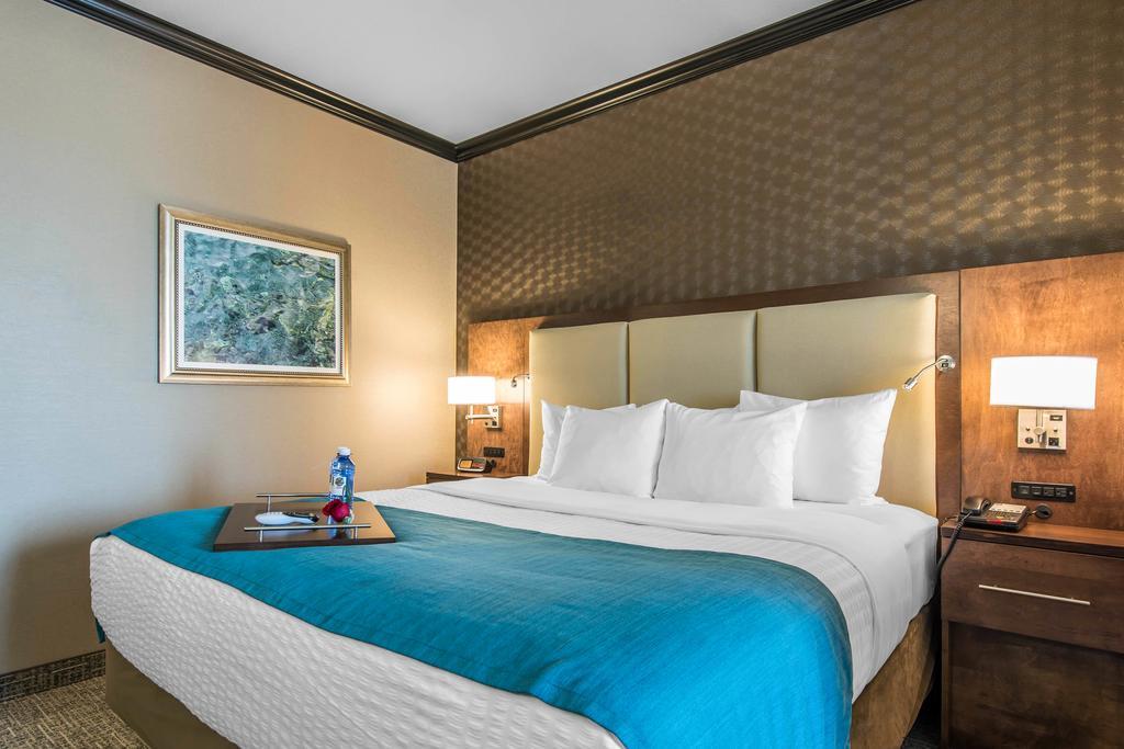 The Heritage Inn & Suites, Ascend Hotel Collection Гардън Сити Екстериор снимка