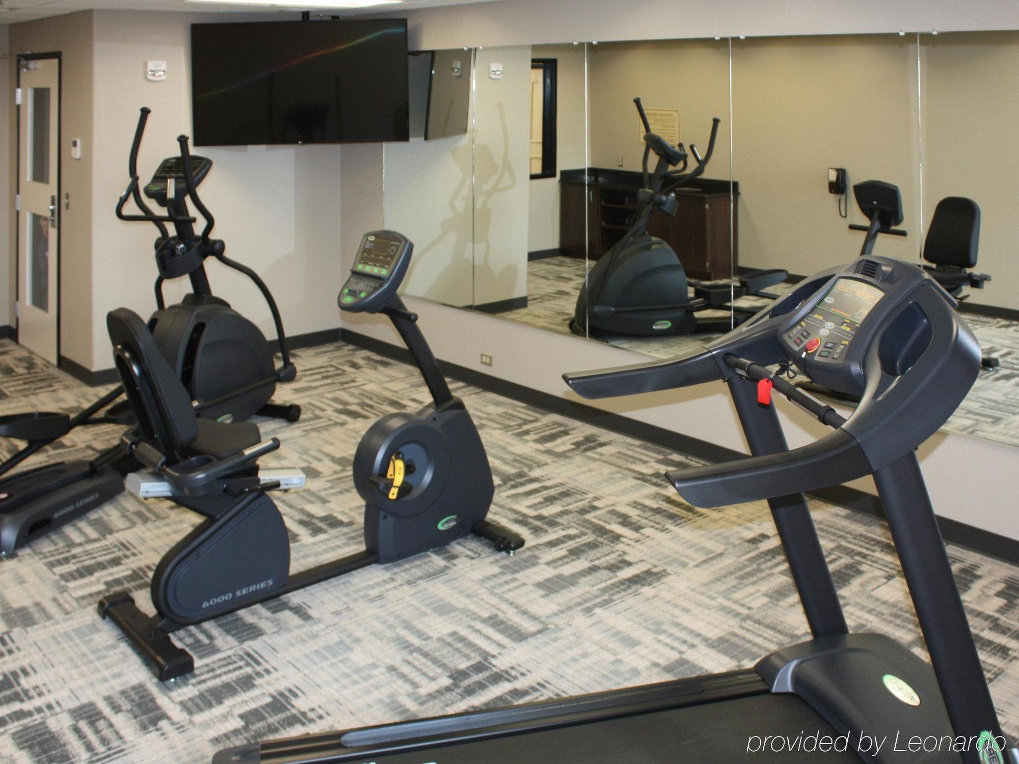 The Heritage Inn & Suites, Ascend Hotel Collection Гардън Сити Екстериор снимка