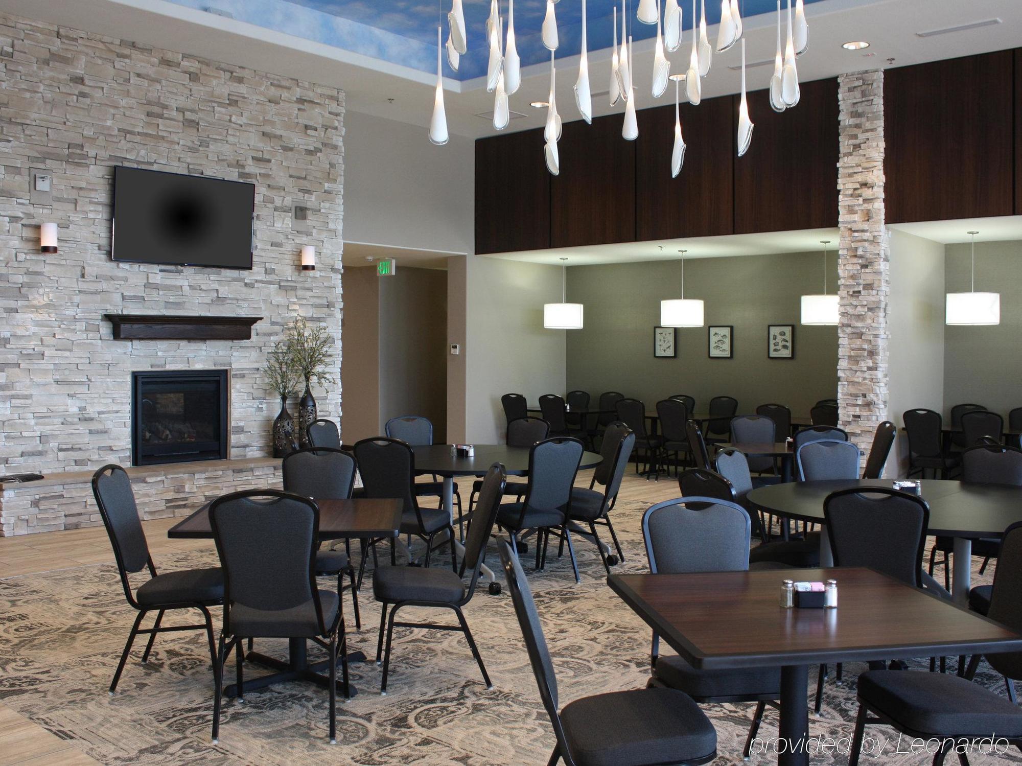 The Heritage Inn & Suites, Ascend Hotel Collection Гардън Сити Екстериор снимка